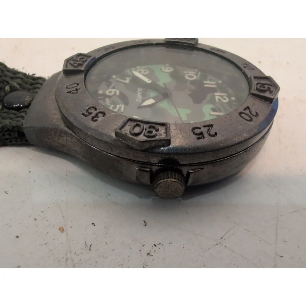 Men's Green Camo Belt Loop Clip Pocket Watch Quartz Japan Movement